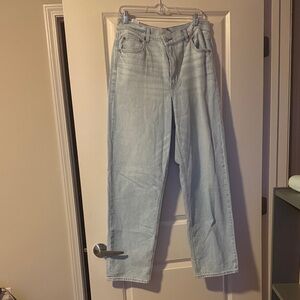 American Eagle Outfitters Light Wash Straight Leg Jeans